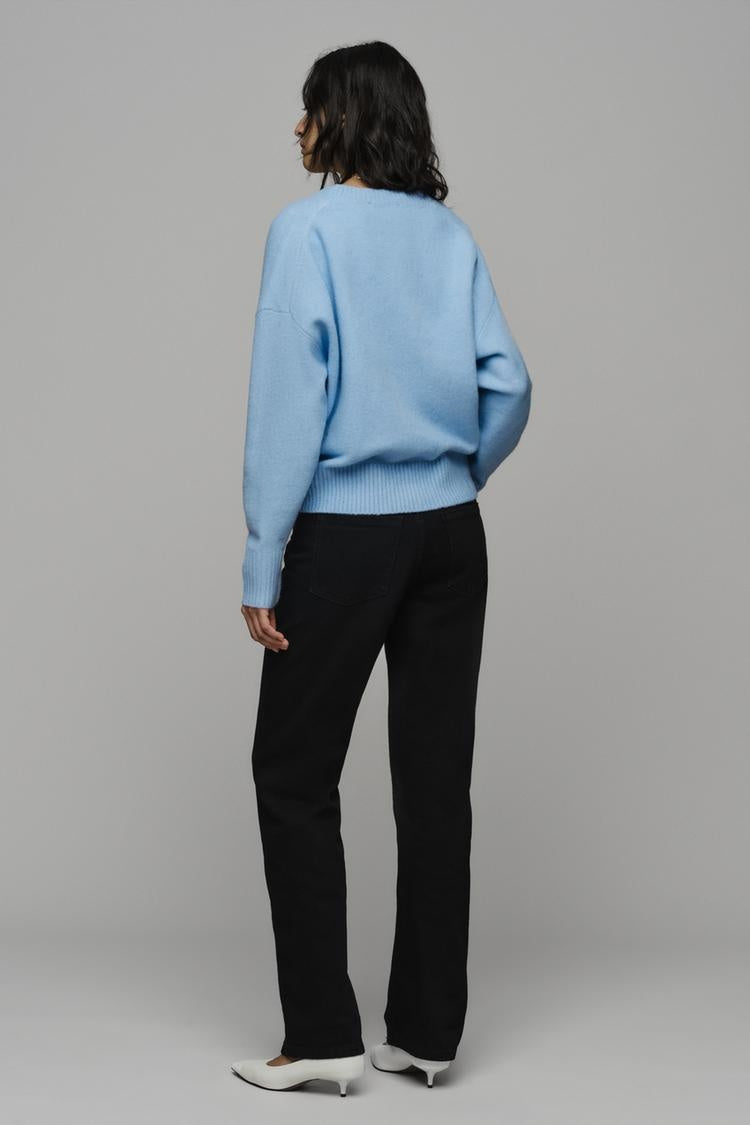 ZA  Relaxed V-Neck Knit Sweater