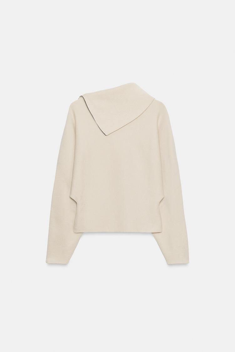 ZA Asymmetric Zip-Off Shoulder Sweater