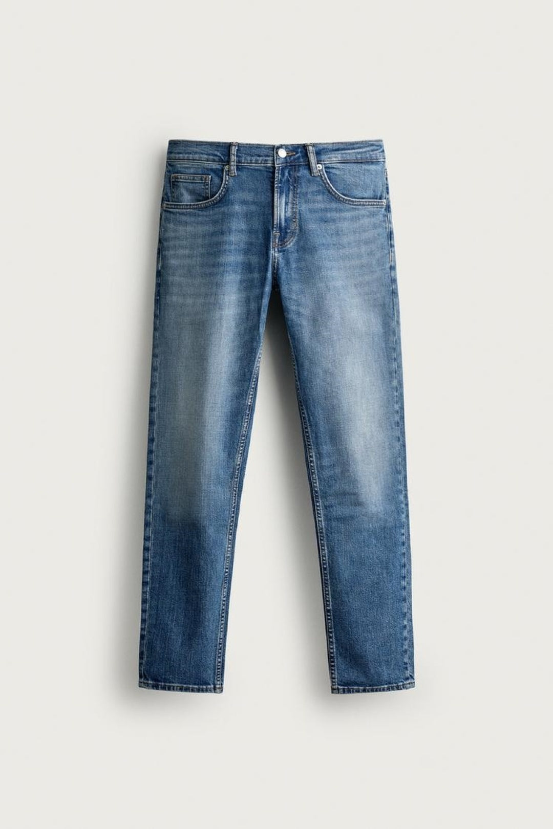 ZA Straight-Fit Washed Jeans