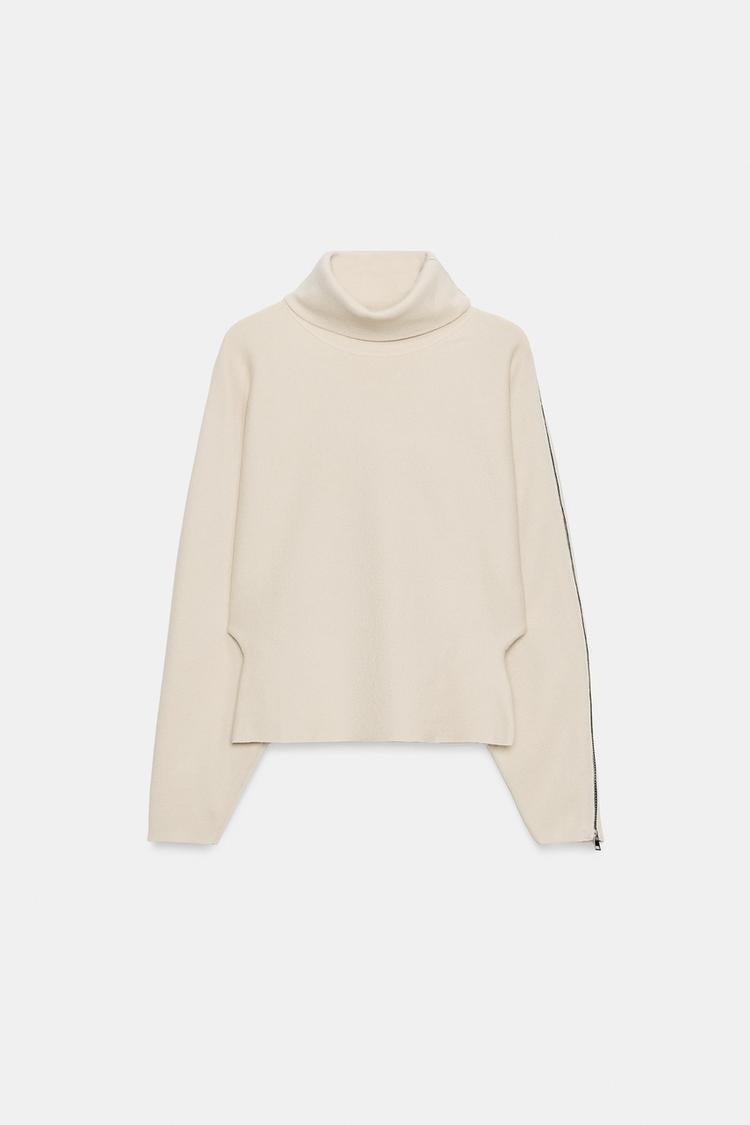 ZA Asymmetric Zip-Off Shoulder Sweater