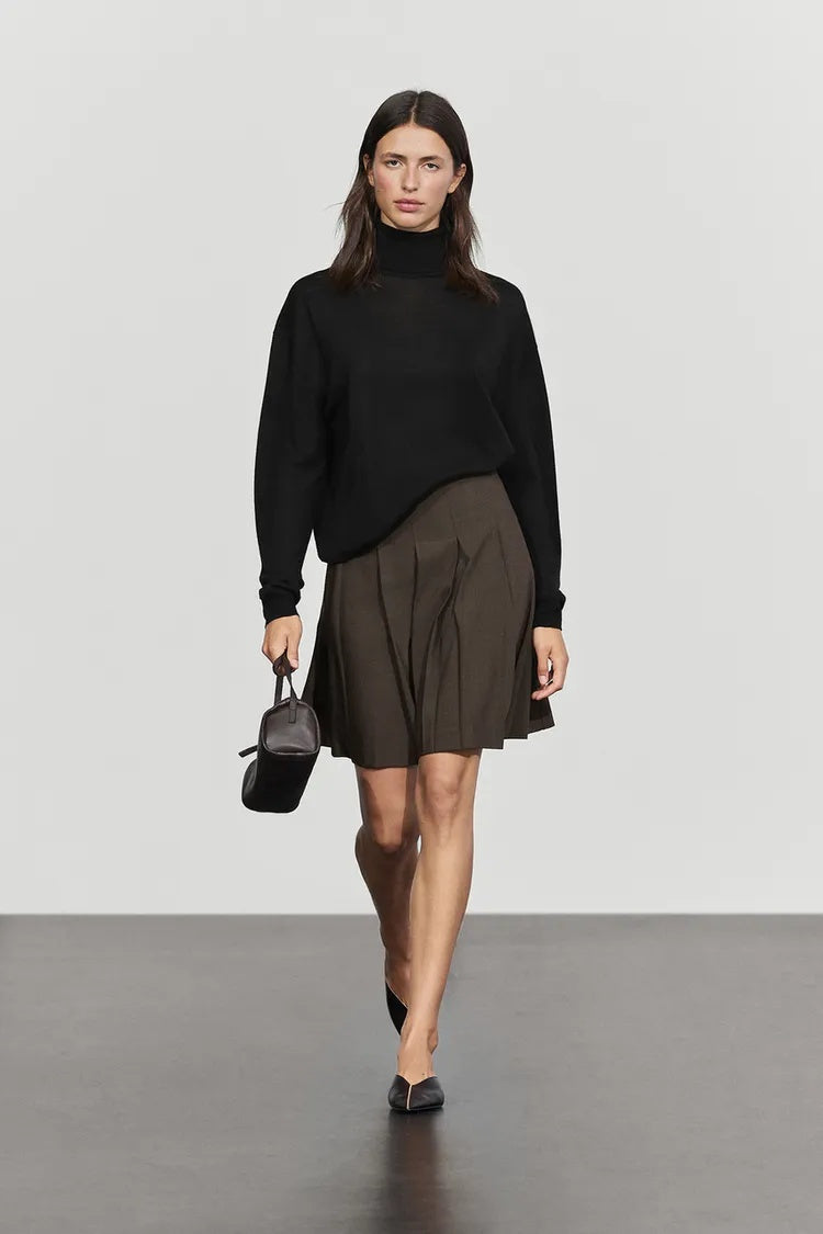 MD Pleated Mini Skirt