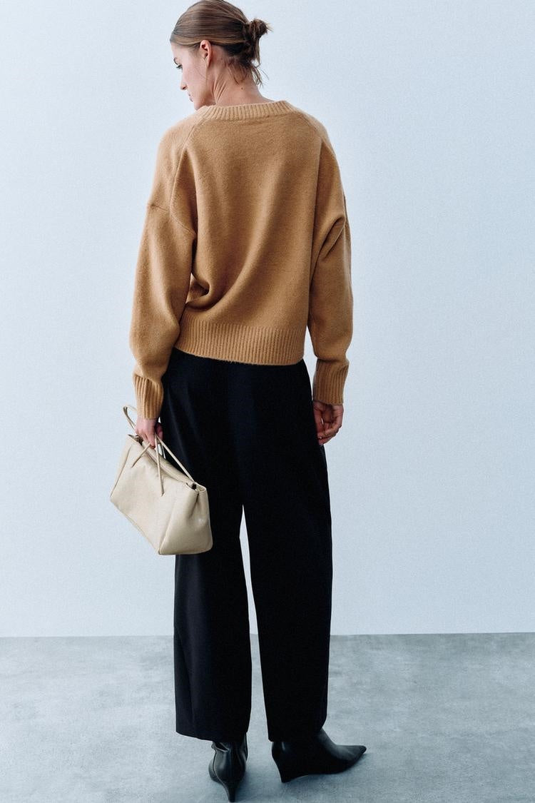 ZA  Relaxed V-Neck Knit Sweater